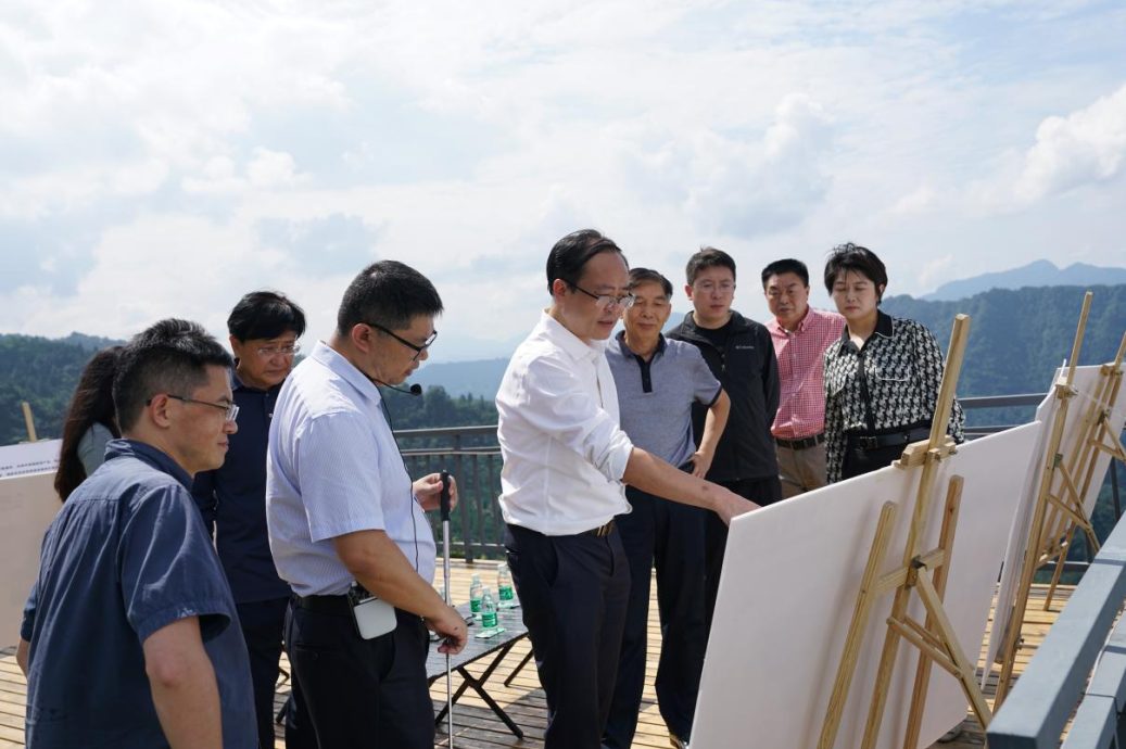 省庄闲游戏集团外部董事调研峨眉山太阳谷文旅康养项目